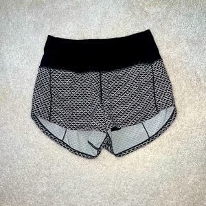 Speed Up High-Rise Lined Short 2.5"